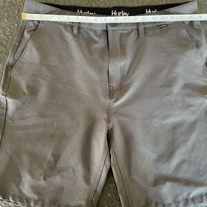 Hurley 38 Men's Charcoal Flat Front Shorts